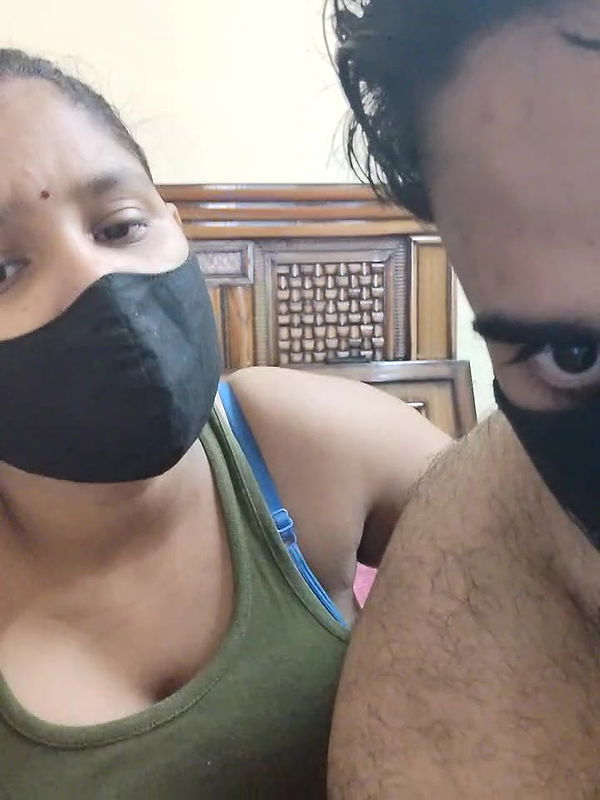 Stripchat-Public.Show-c-IND_COUPLE1-2024.08.24.084732