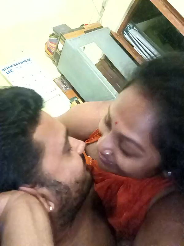 Stripchat-Public.Show-c-Bindaascouple-2024.03.26.105121