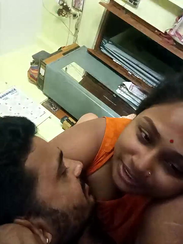 Stripchat-Public.Show-c-Bindaascouple-2024.03.26.105121