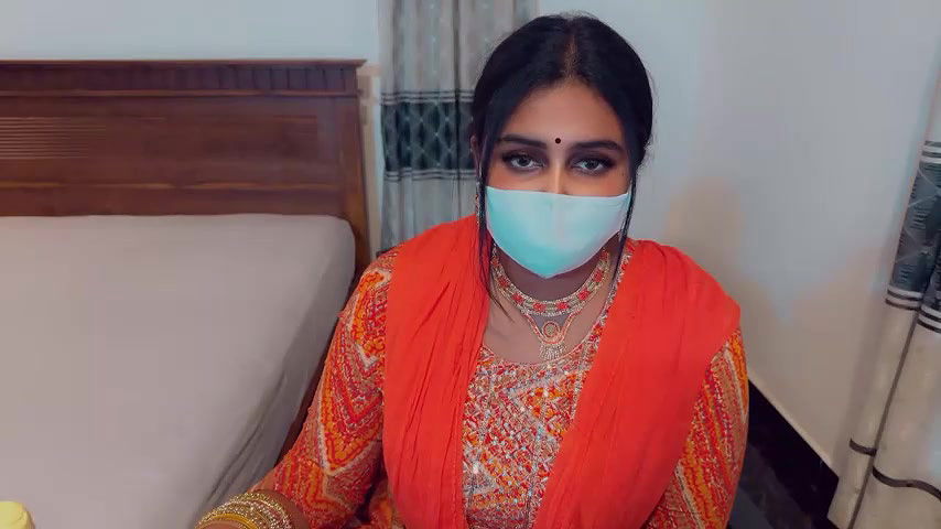 Stripchat-Public.Show-c-SonY_CaM-2024.09.20.195510