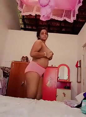 Desi LLankan Cutie BBhahi