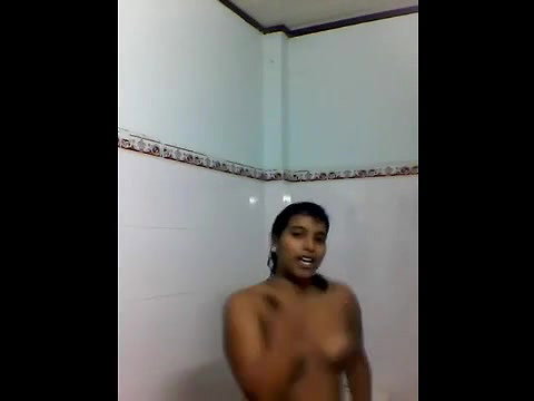 ahmedabad girl selfie shower