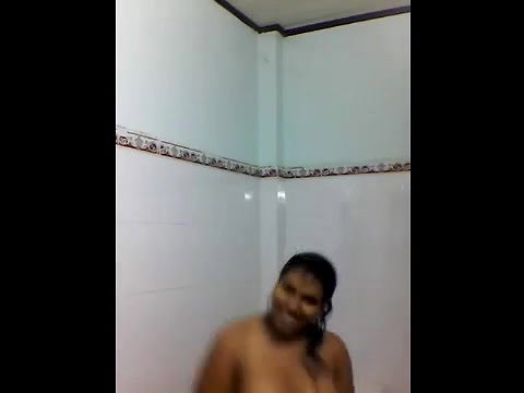 ahmedabad girl selfie shower