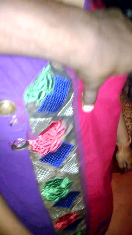 aisha newly married pakistani girl getting naked