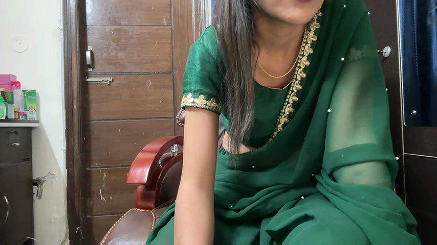 Stripchat-Public.Show-f-Meenakshi–2024.05.15.183855