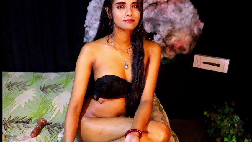 Stripchat-Public.Show-c-blackstar_wife-2024.09.17.194546