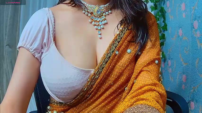 Stripchat-Public.Show-f-Aashika-Kaur-2024.08.30.063935