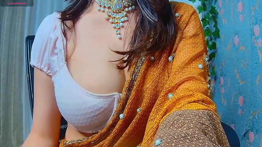 Stripchat-Public.Show-f-Aashika-Kaur-2024.08.30.032936