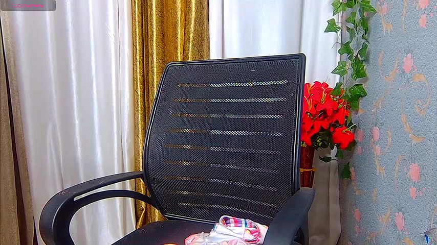 Stripchat-Public.Show-f-Aashika-Kaur-2024.08.24.030547