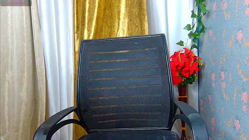 Stripchat-Public.Show-f-Aashika-Kaur-2024.08.14.034054