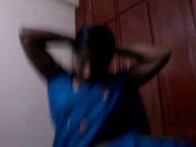andhra aunty blowjob and sari stripping for sex