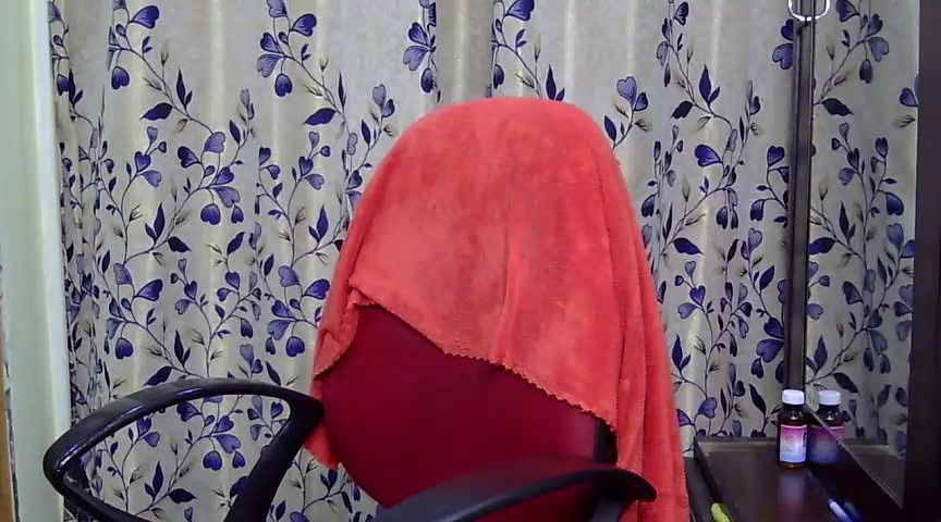 Stripchat-Public.Show-f-seema99-2024.07.15.170550