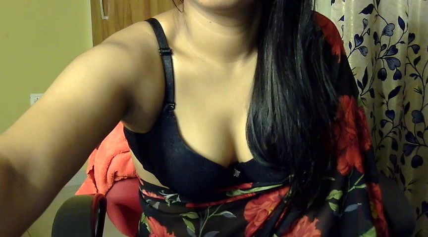 Stripchat-Public.Show-f-seema99-2024.05.27.230631