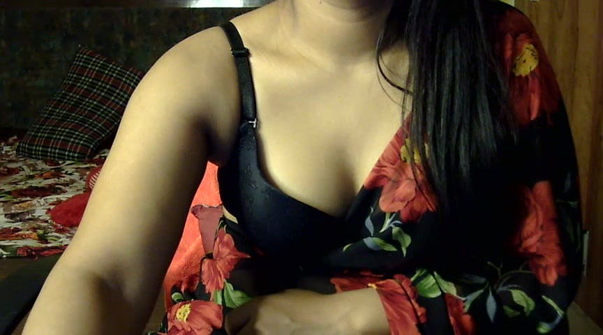 Stripchat-Public.Show-f-seema99-2024.05.27.172538