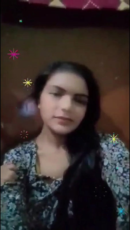 Desi village girl making videos for lover