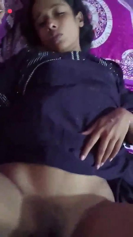 Beautiful GF Giving Blowjob And Fucked By Boyfriend 5 Clip