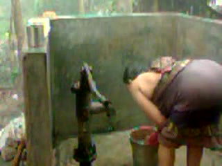 bbw indian bhabhi taking shower from pump