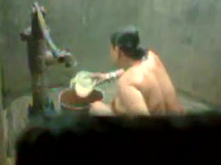 bbw indian bhabhi taking shower from pump
