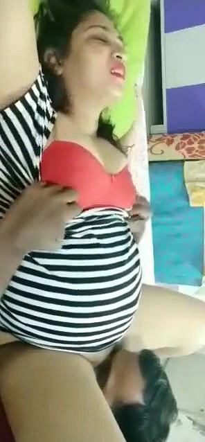 Housedriver Eating supr Desi Bhabhis Puzzy
