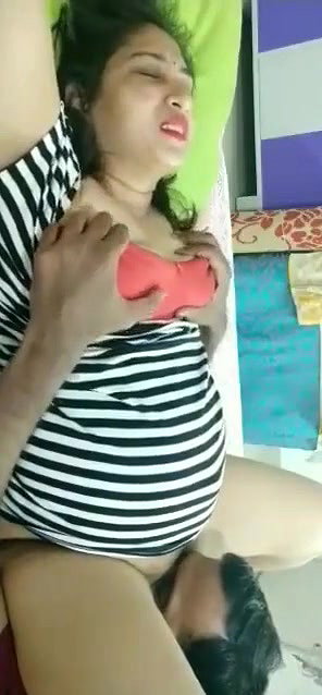 Housedriver Eating supr Desi Bhabhis Puzzy