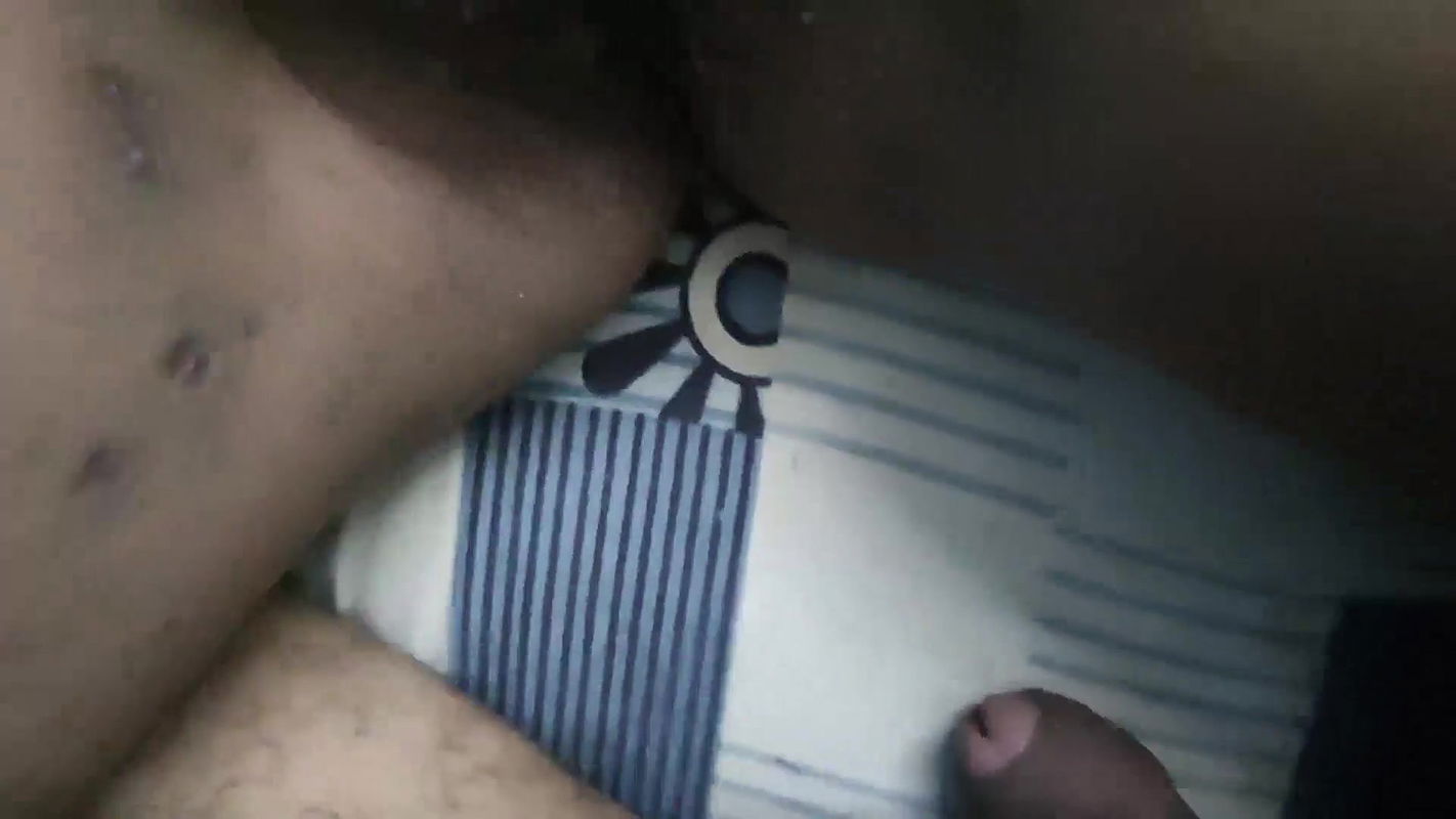 Mallu Couple Romantic Fun, Cock Rubbing on Pussy, Mallu Hairy Pussy Girl Enjoy with Cock Rubbing, Mallu