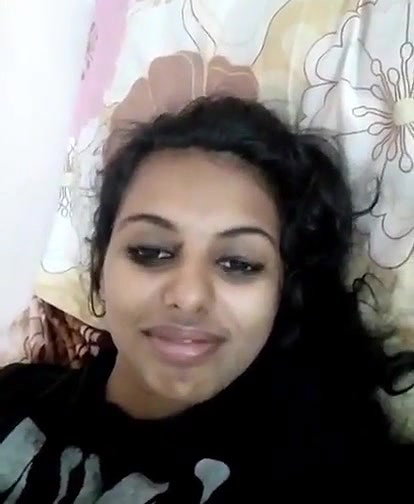 Lankan College grl boobs