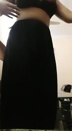 Nadia Bhabhi hoot boobs