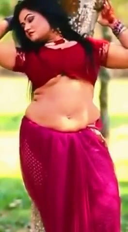 Non Nude BUt wat a Bhabhi