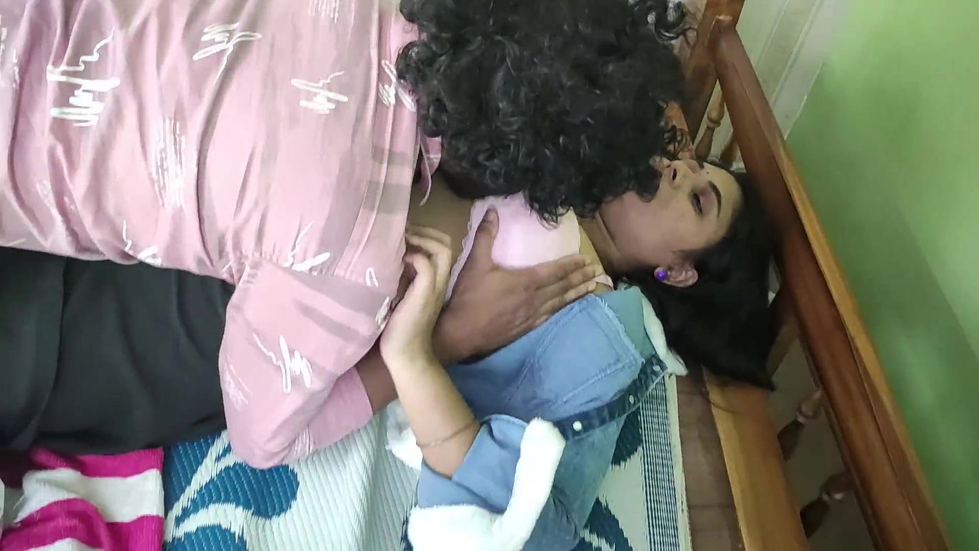 Skirt and shirt romance by Vaishnavy and Sharun Raj, Shirt open and bra show with boobs press fuck, Mallu couple hot fuck love