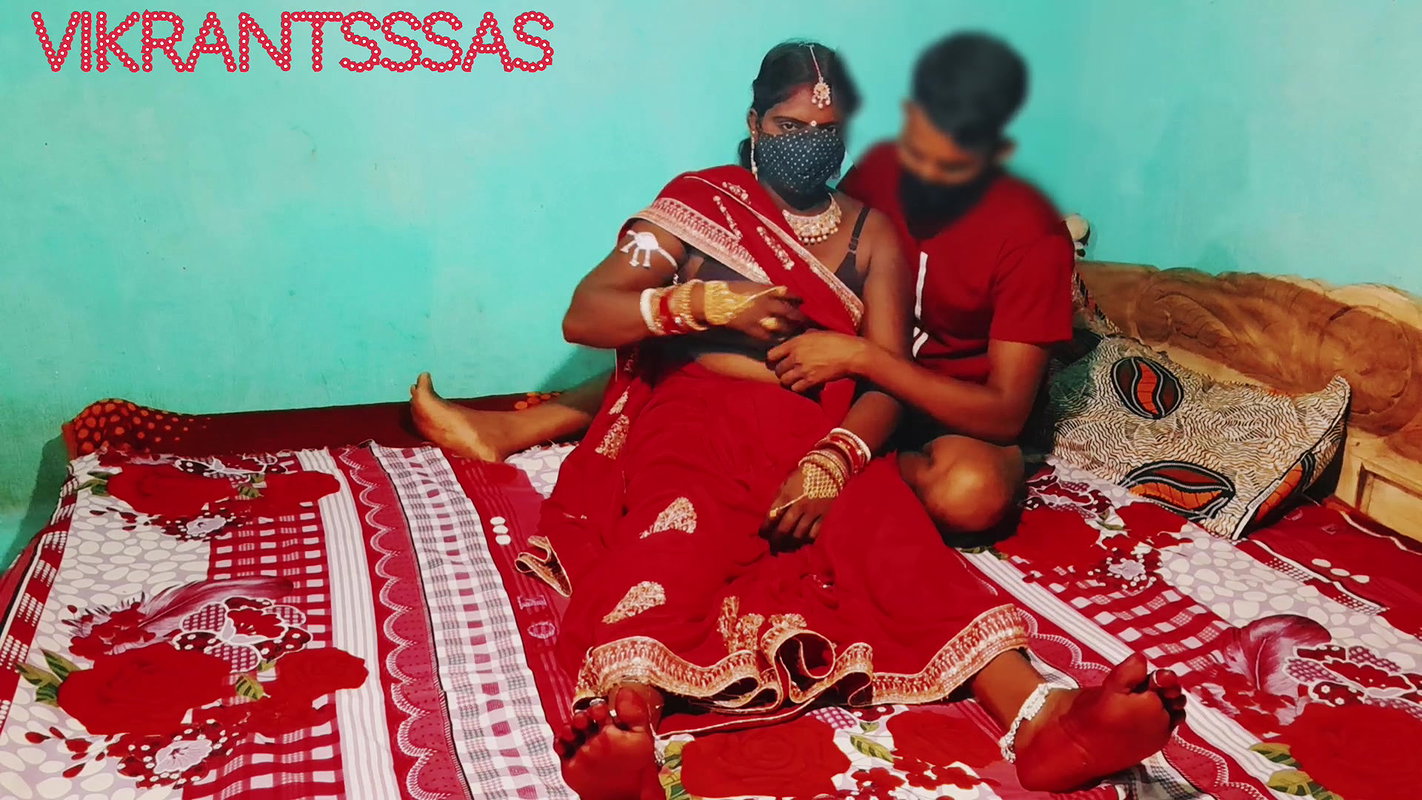 Usha bhabhi ne aapne devar k sath suhagrat manaya