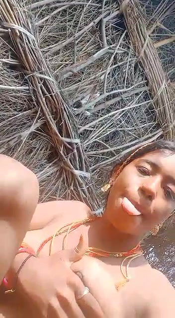 Village bhabhi