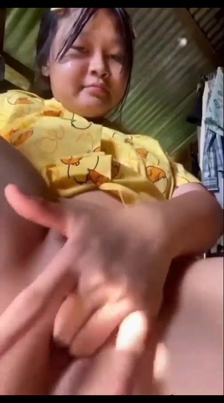 Pokhara Nepali cute chubby girl nude nd Fingering