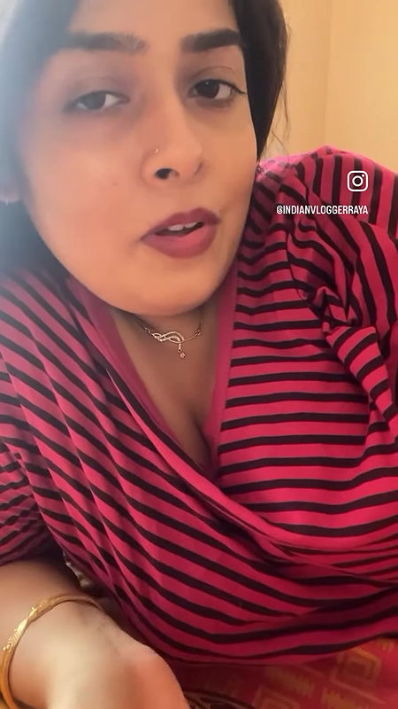 Indian vlogger raya-7