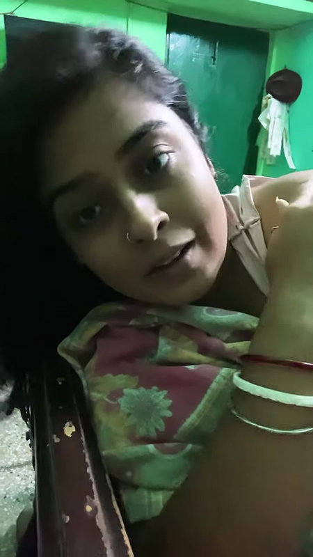 Indian vlogger raya-1