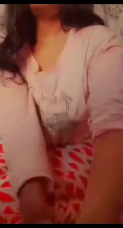 Sexy Horny Indian Girl