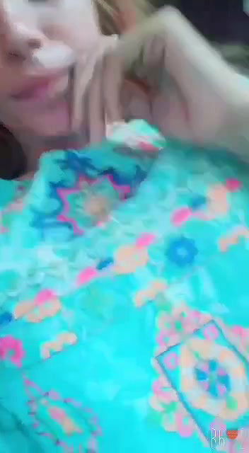 Cute girl showing ass