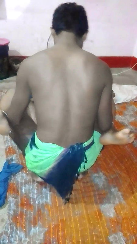 BEWAFA WIFE KO CHODA RAAT ME MAJE LEKAR NIND ME SOTE HUYE