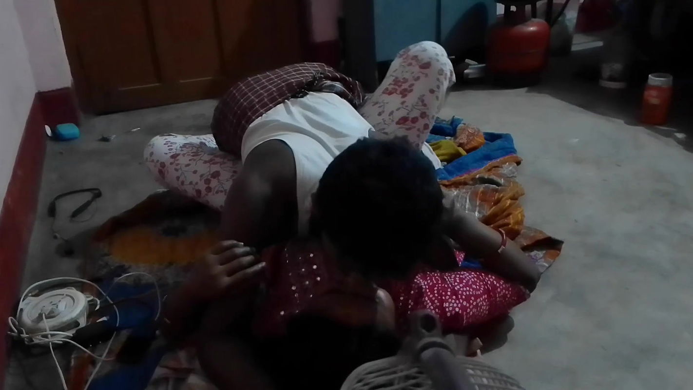 Chudakkad Bhabhi ko choda Desi Tarike se gand Maar Li