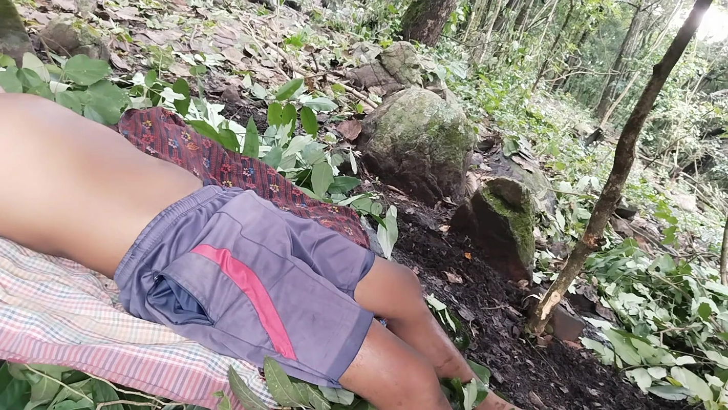 A girl was suddenly came and took my when i was rest in my farmhouse and fucking hard, A indian teen girl fucking de her pussy