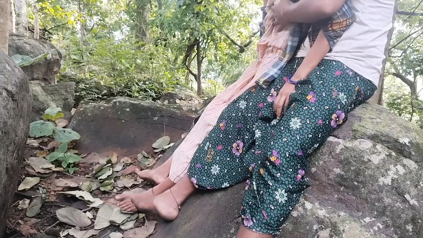 An Indian village girl fucking video, An indian aunty sex video viral, A bhabhi girl sex video viral