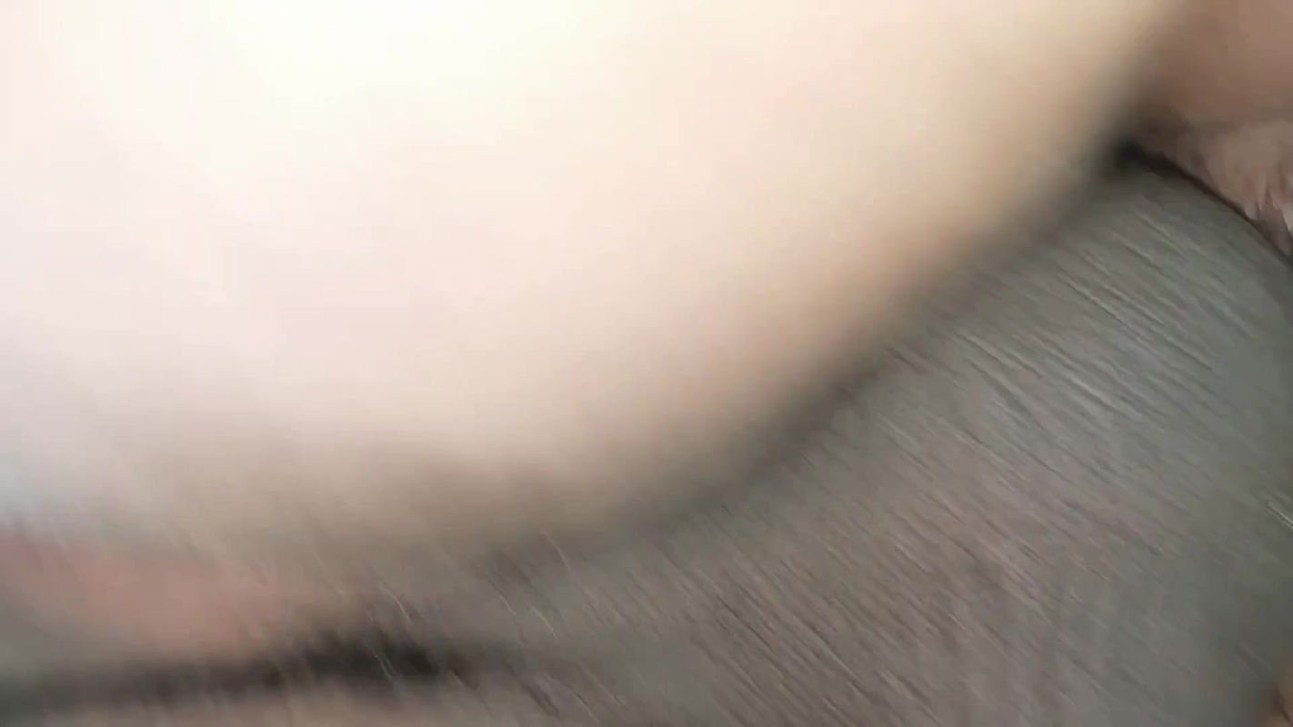 Asian girl fucking in forest aria with stranger when she was works in forest area suddenly stranger was came there and blowjob