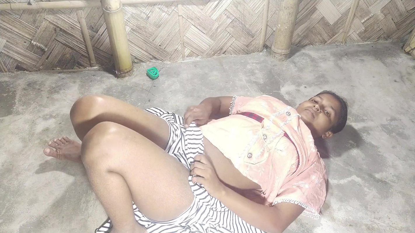 Beutiful full night enjoy Deshi bhabhi