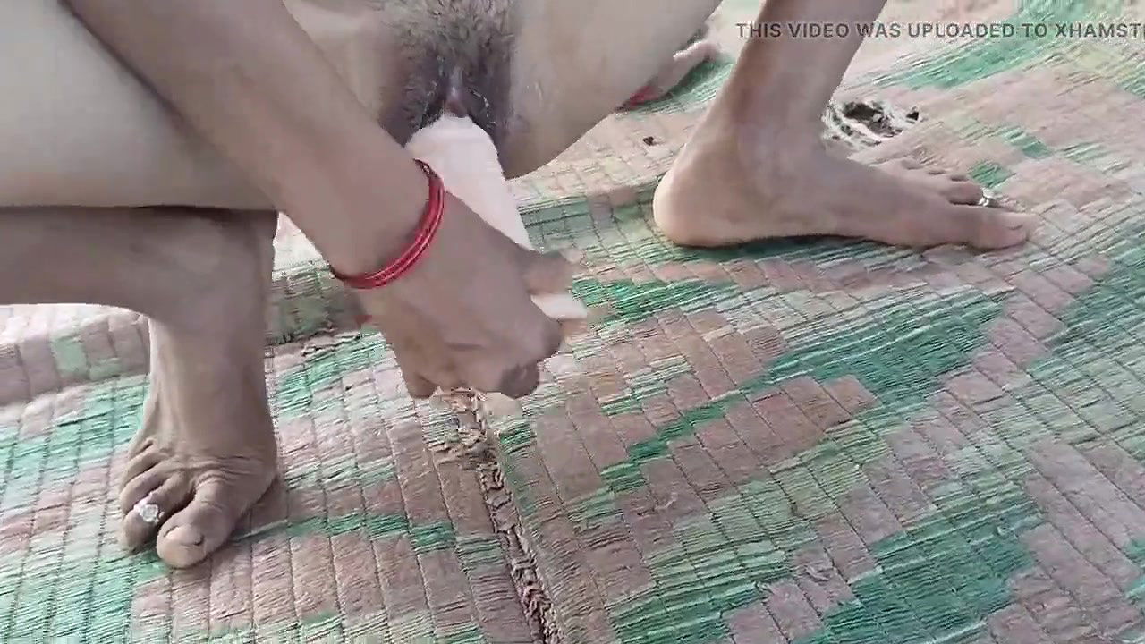 Indian desy girl fucking With toy in tight pussy in the foster, A girl playing very hard with sextoy in her pussy, sextoy pussy,