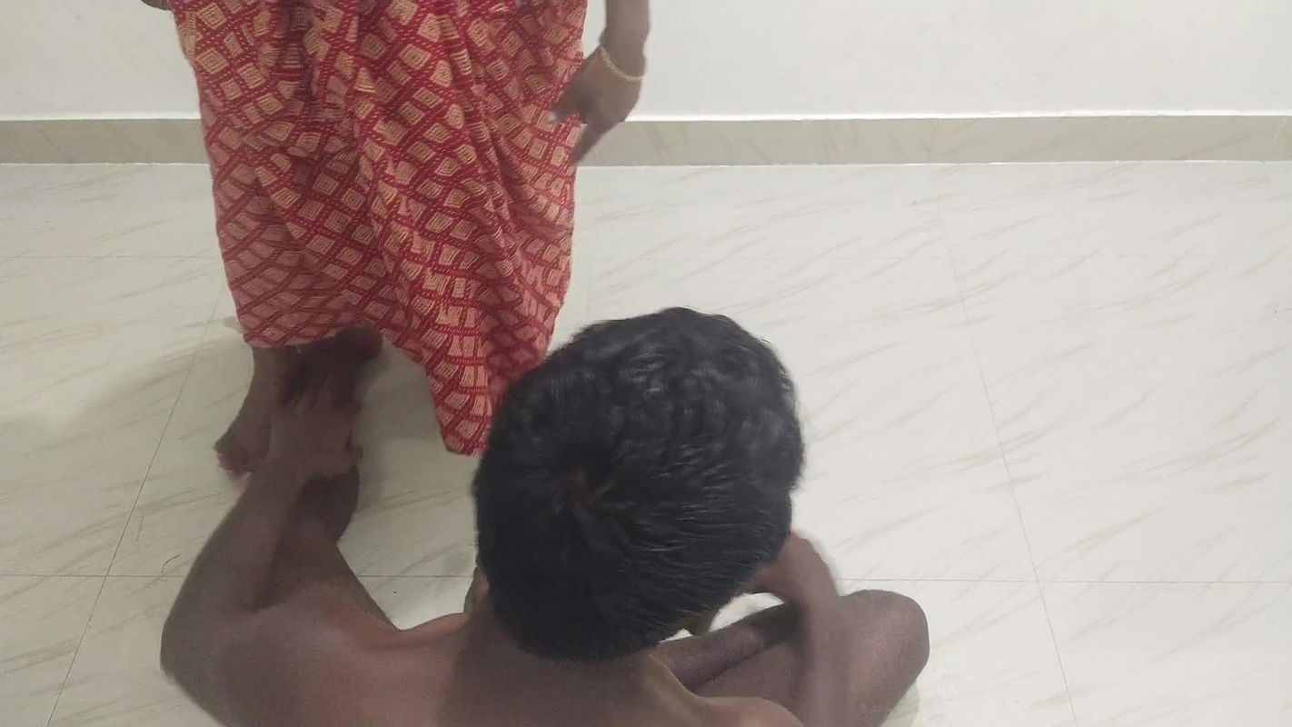 Kitchen time first time Bhabhi full Romance