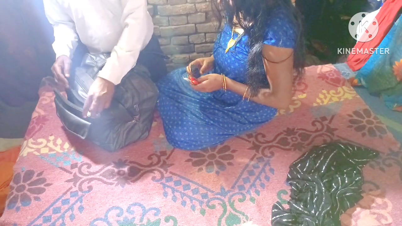 Quack doctor took out steel ball from Desi Bhabhi’s pussy,. Clear Hindi audio