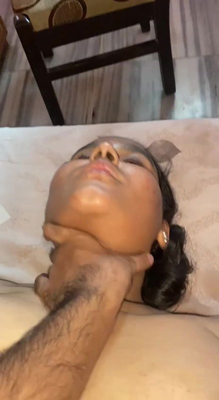 Horny Chubby Tanker Pussy Fingering By Lover