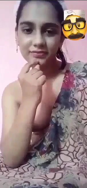 Beautiful Cute Gf Showing Fingering
