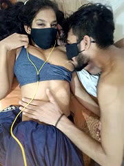 Stripchat-Public.Show-c-hottiess69-2024.06.05.094204