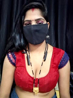 Stripchat-Public.Show-c-BEAUTY_QUEENN-2024.07.08.195720