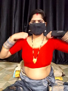 Stripchat-Public.Show-c-BEAUTY_QUEENN-2024.07.08.171623